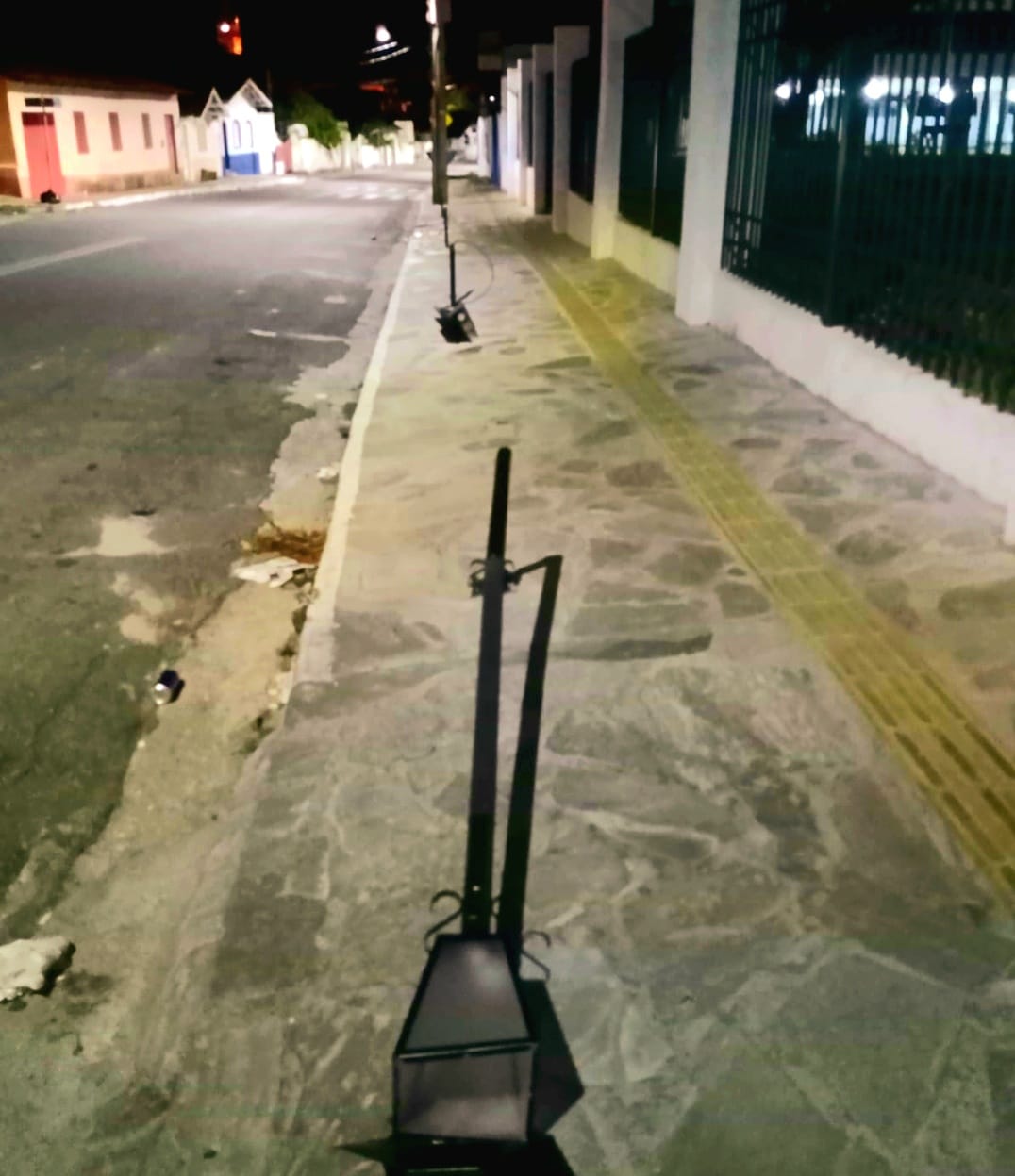 ​PATRIMÔNIOS PÚBLICOS SÃO ALVOS DE VANDALISMO EM GOIÁS