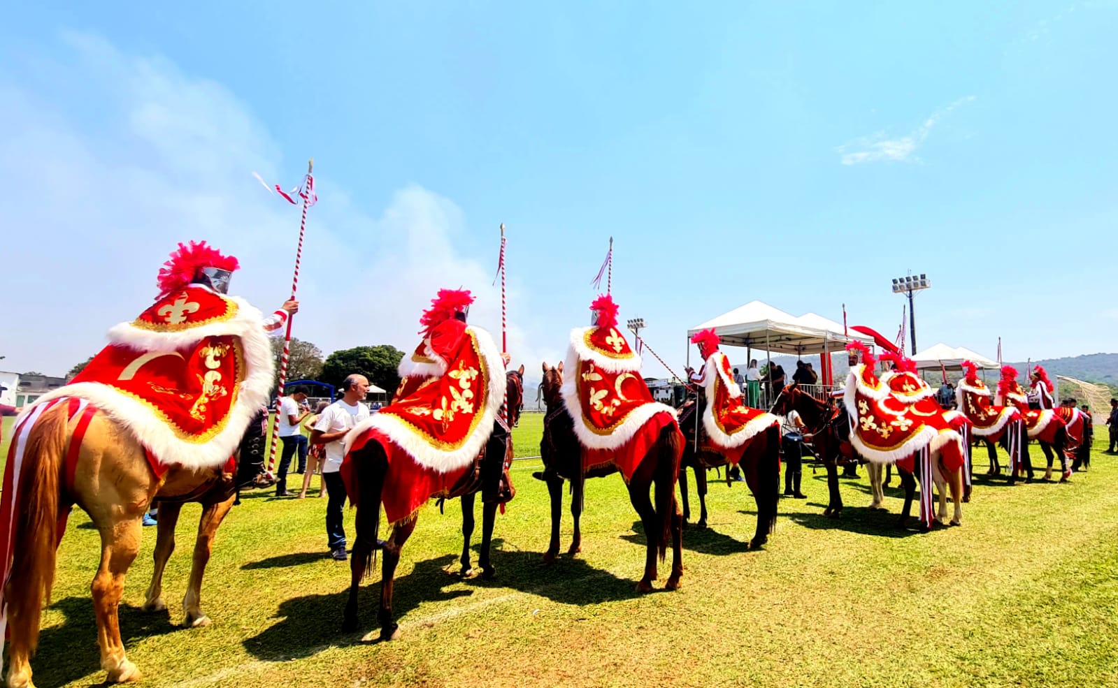 RETOMADA  DAS CAVALHADAS DE GOIÁS NO DIA 12 DE OUTUBRO